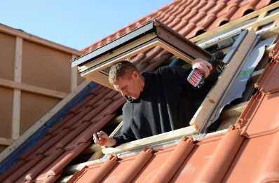 Pose de fenêtres de toit Velux à Tanville